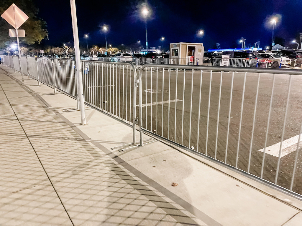 USB Arena barricade Image